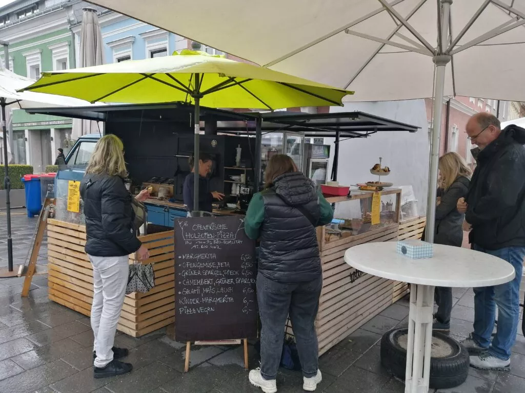 WBL Ausflug Ottensheim Mittagspause